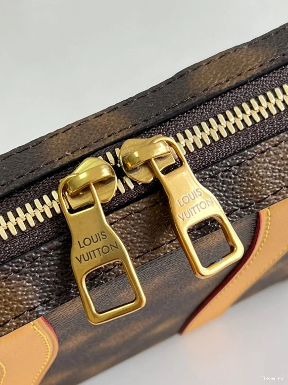 Cheap TRUNK VUITTON SOFT LOUIS 0813